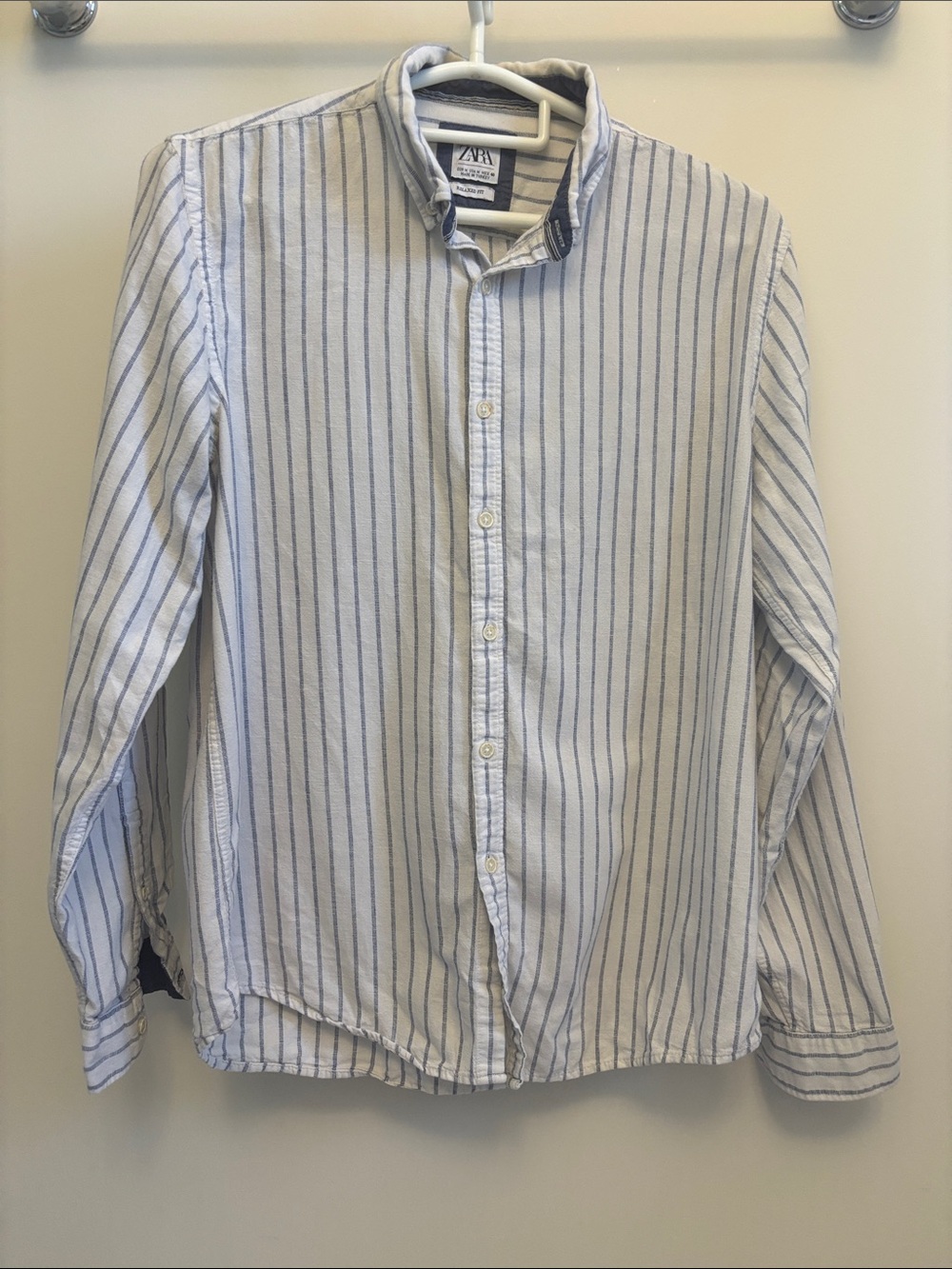 Zara Men’s White Shirt with Blue Vertical Stripes